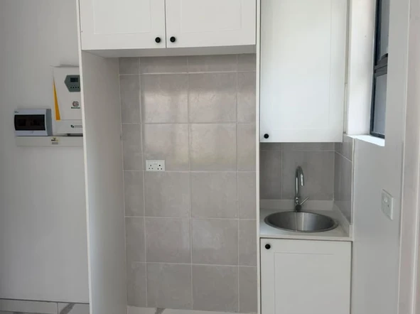 3 Bedroom Flat & Apartment