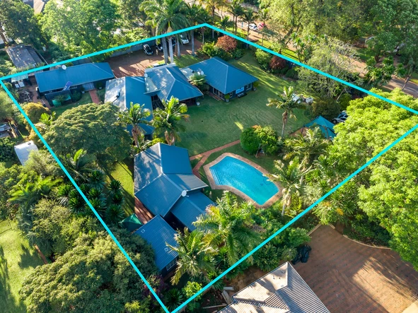 Offices in Prime location 