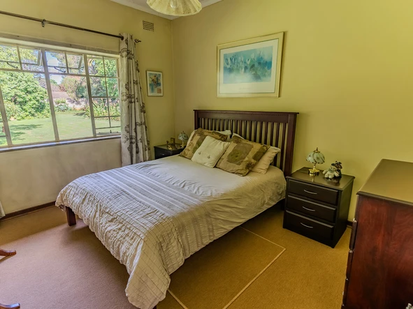 Beautifully Fitted 4 Bedroomed Family Home