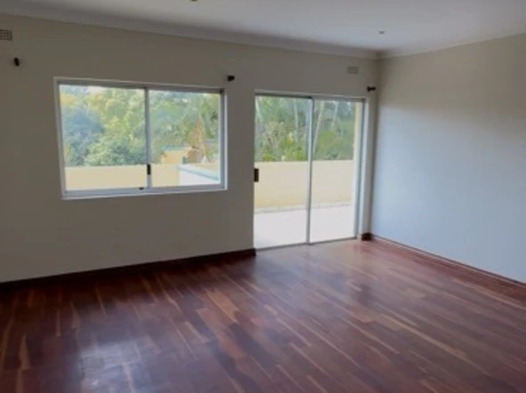 6 Bedroom House