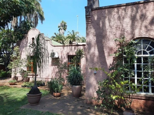 Charming Colonial Style Home  Built In 1914