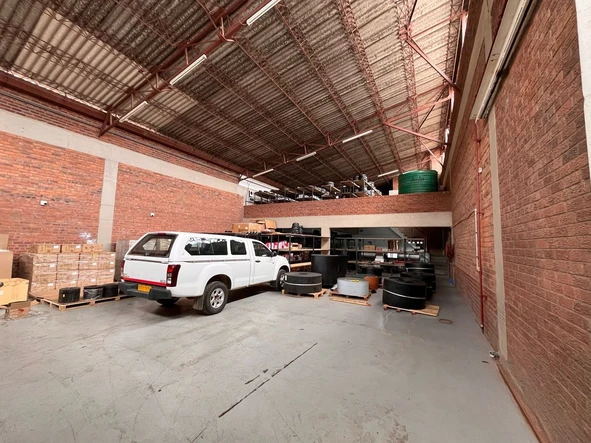 Warehouse & Factory