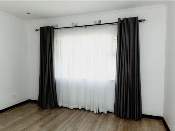 3 Bedroom Garden Flat