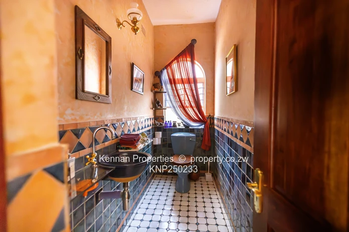 A Timeless Classic in the Heart of the Golden Triangle (Sole Mandate)