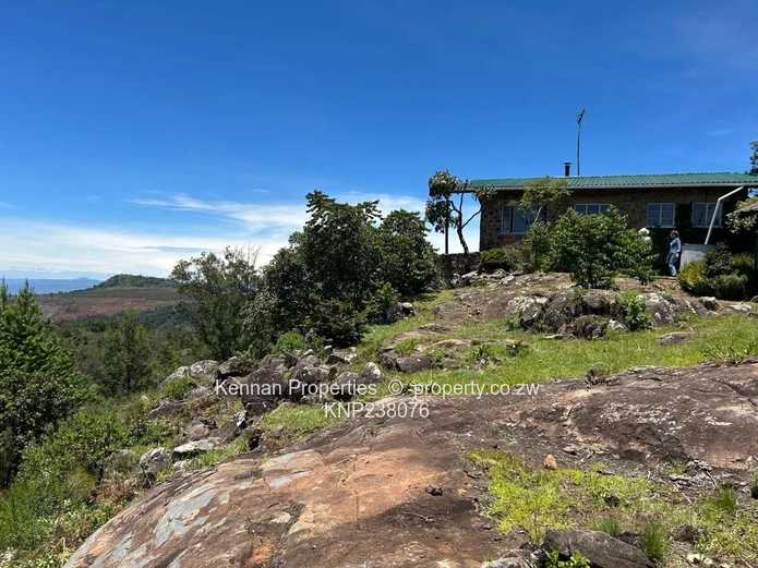 Quaint Stone Cottage In Nyanga