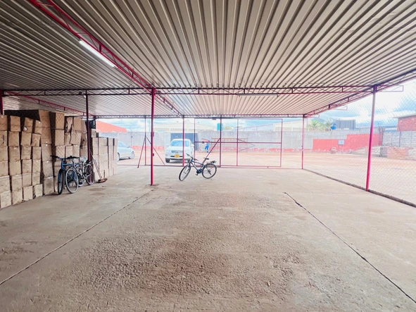 Warehouse & Factory