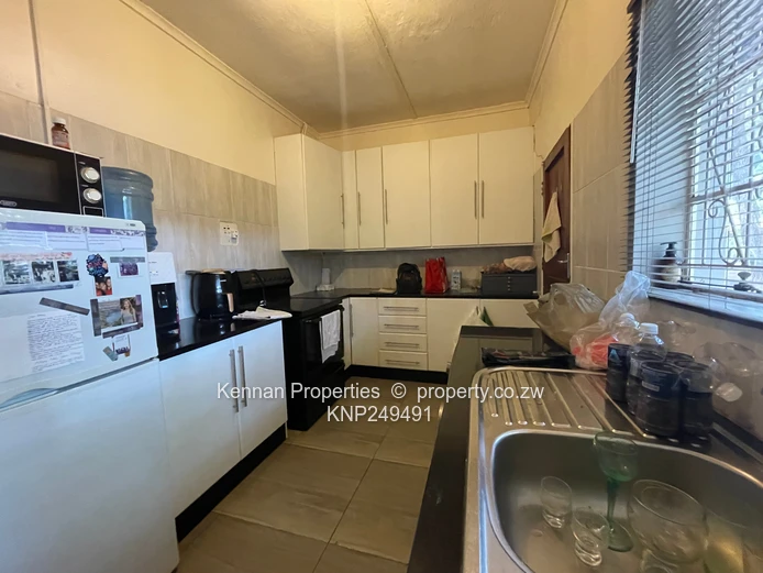 Solid Mabelreign Home for sale (Sole Mandate)