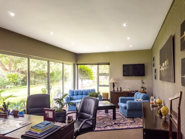 Offices in Prime location 