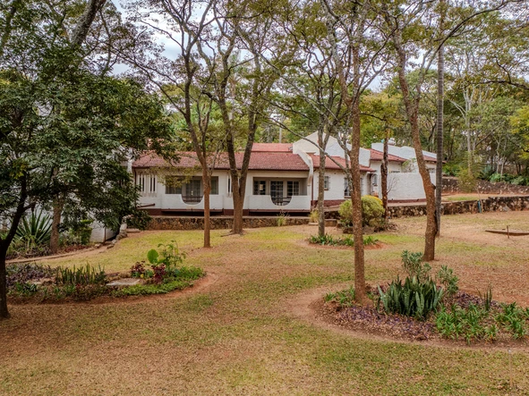 5 Bedroom House