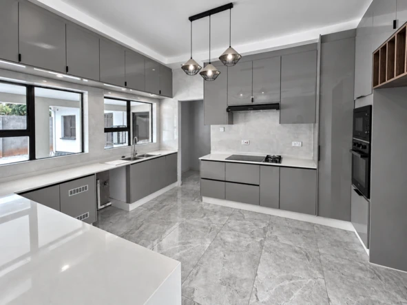 2 Unit Townhouse Complex