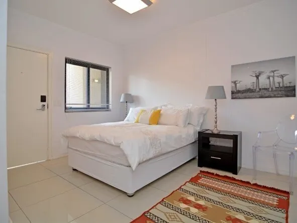 Luxurious upmarket hotel living apartment in Sandton, Johannesburg