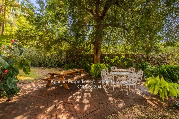 Gracious family home in Colne Valley (Sole Mandate)