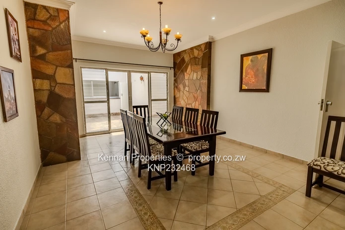 Deco Modern family home