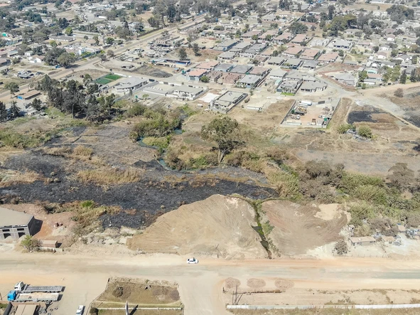 Commercial & Industrial Land