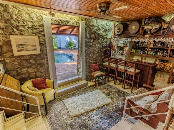 Beautifully Fitted 4 Bedroomed Family Home