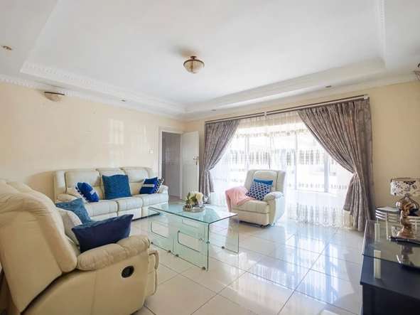 7 Bedroom House