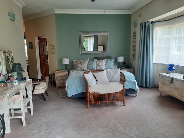 3 Bedroomed Family Home on  Golf Estate