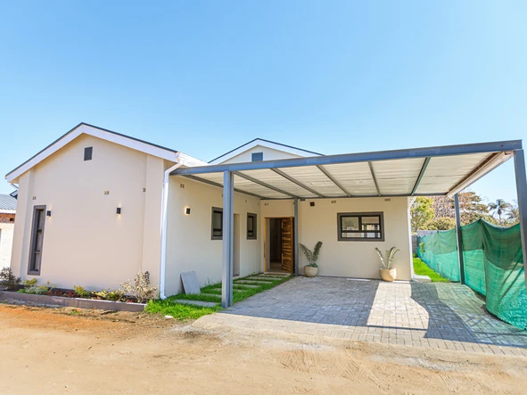 4 Unit Townhouse Complex