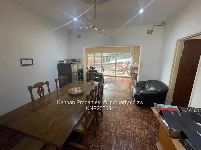 Great Opportunity In Alex Park