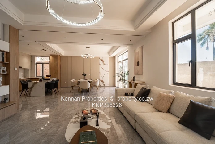 Fine Living in the Highlands Park Neighbourhood