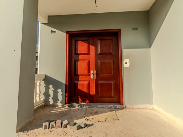 Impeccably finished 4 bed duplex flats in a complex