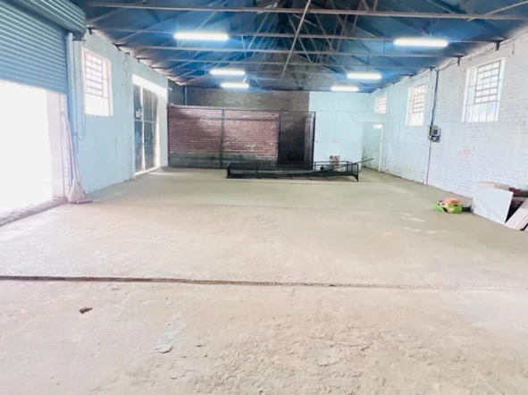 Warehouse & Factory