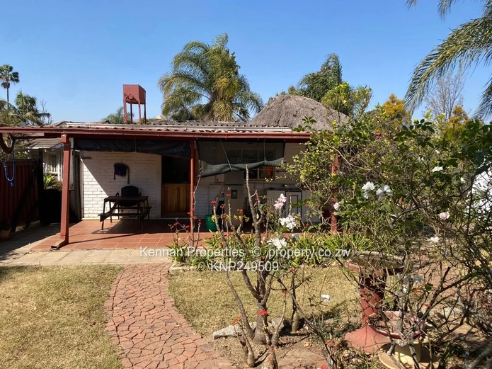 Charming 2-Bedroom Self-Contained Cottage