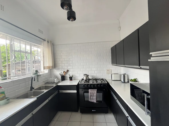 2 Bedroom Garden Flat