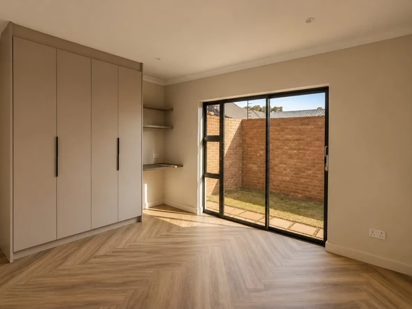 3 Bedroom Flat & Apartment
