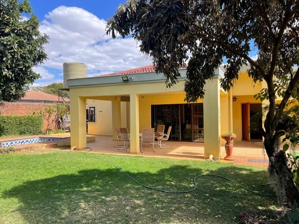 Spacious Townhouse in Borrowdale 
