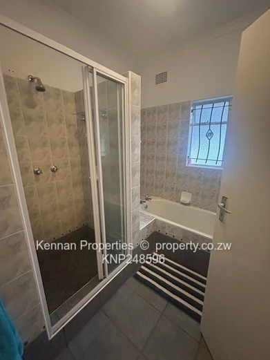 Comfortable home with attached Granny Flat/guest wing