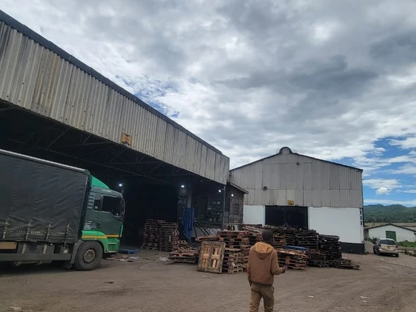 Warehouse & Factory