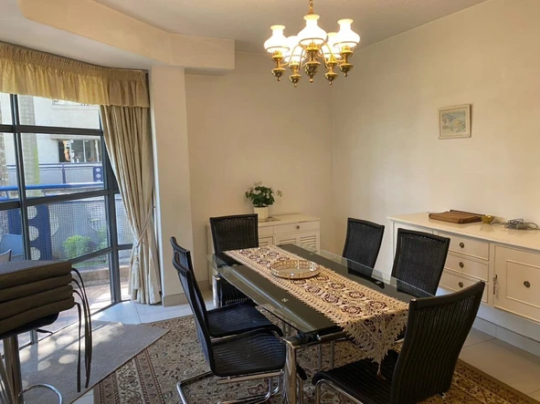3 Bedroom Flat & Apartment