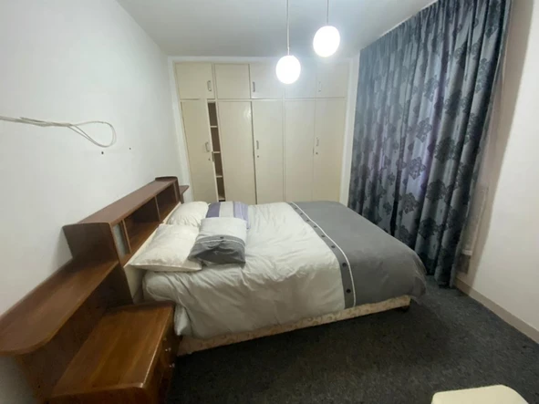 3 Bedroom Flat & Apartment