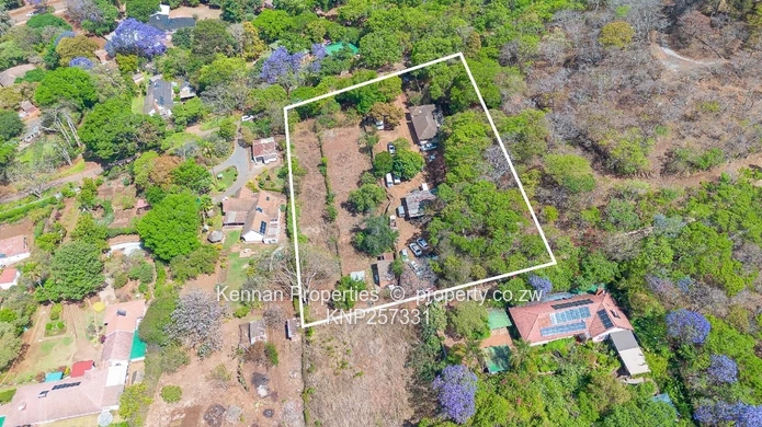 Prime 7000 sqm Property with Renovation and Development Potential.