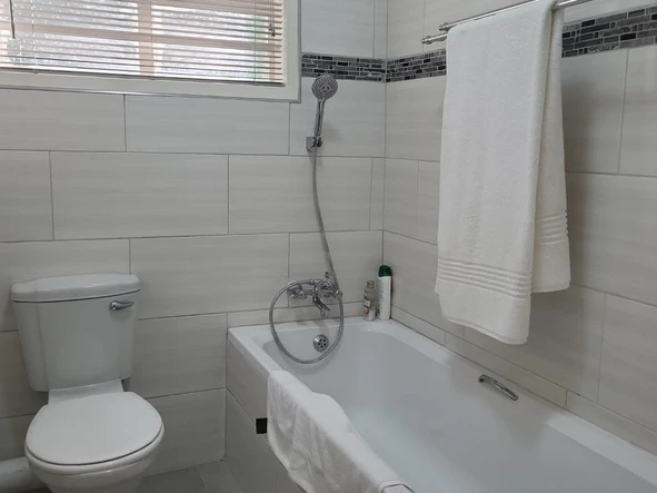 Conveniently located  apartment in Avondale