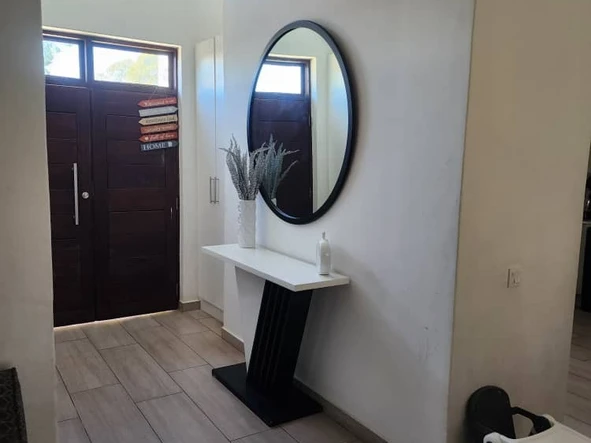 Spacious 3-Bedroom Flat in Arlington, Harare South Awaits You!