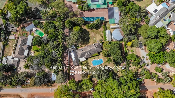 Four bedroom home in an excellent location with a cottage, pool and a good borehole (Sole Mandate)