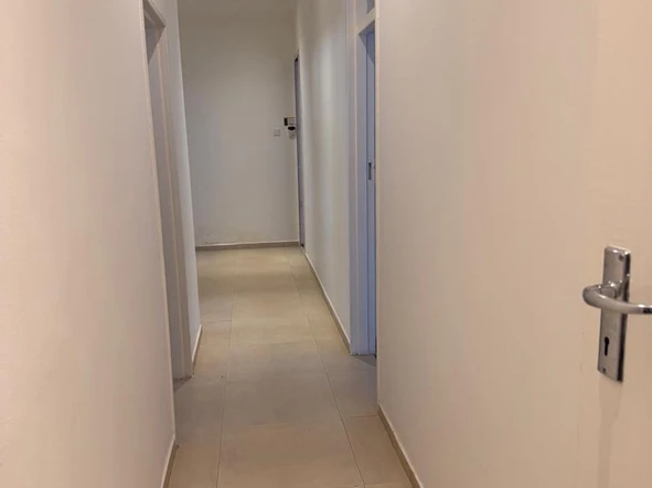 3 Bedroom Flat & Apartment