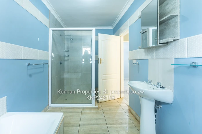 Executive 3-Bed En-suite Home