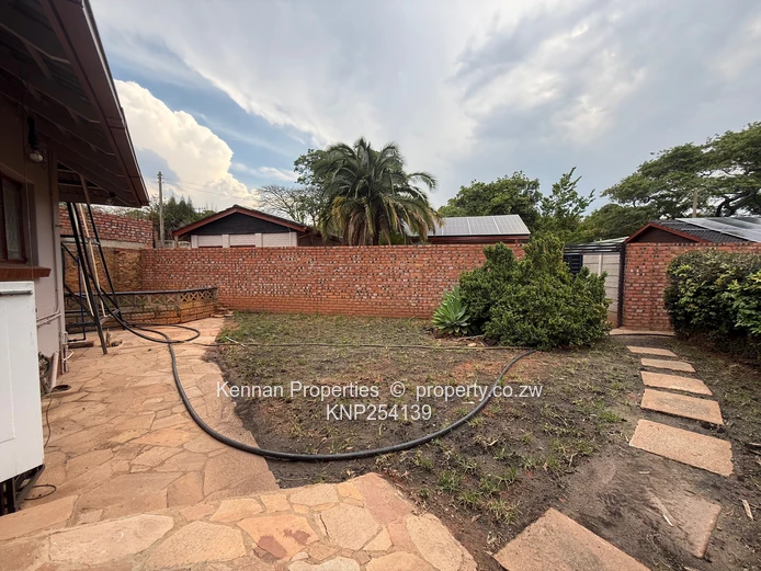 Neat 2 Bedroom Home 