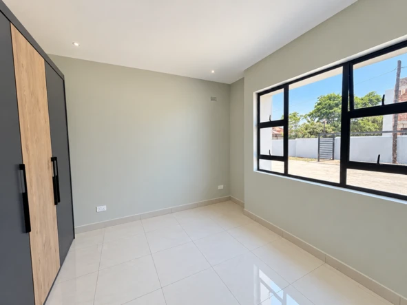 4 Unit Townhouse Complex