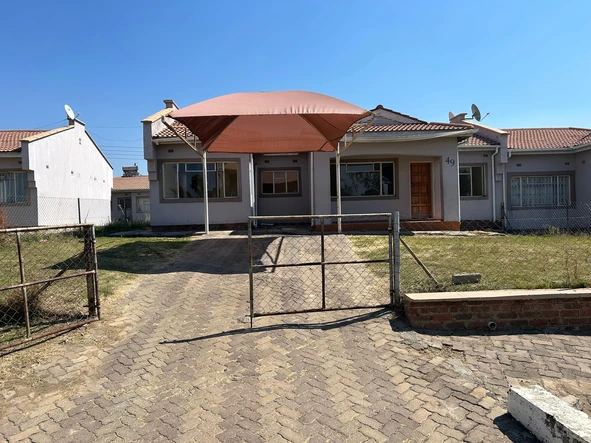 4 Bedroom Garden Flat