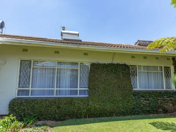 3 Bedroom Garden Flat