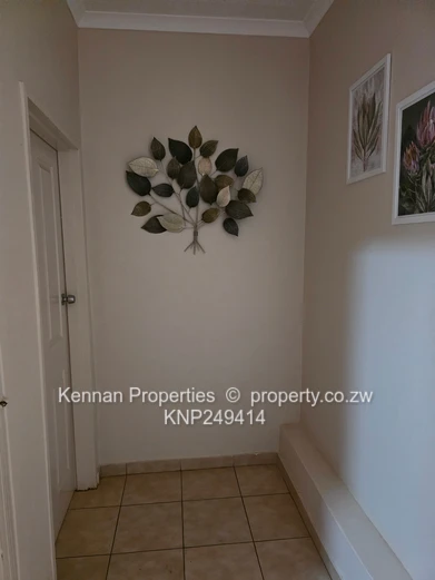 Sunlit 2-Bed Borrowdale Flat with Borehole & Garden (Sole Mandate)