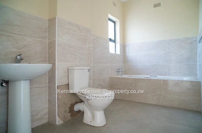 2 Bedroom apartment at Monwood gardens – Ashdown Park
