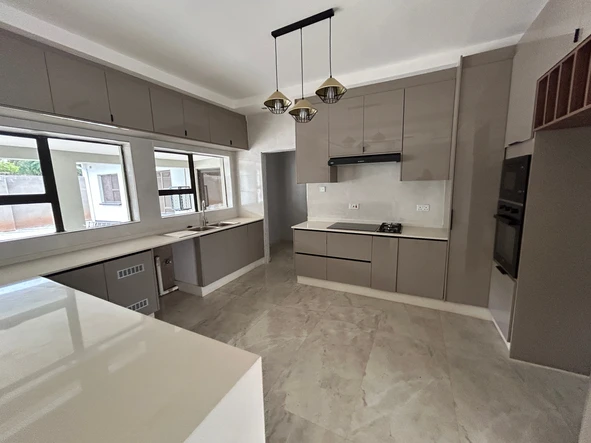 2 Unit Townhouse Complex