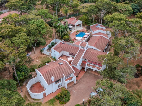 5 Bedroom House