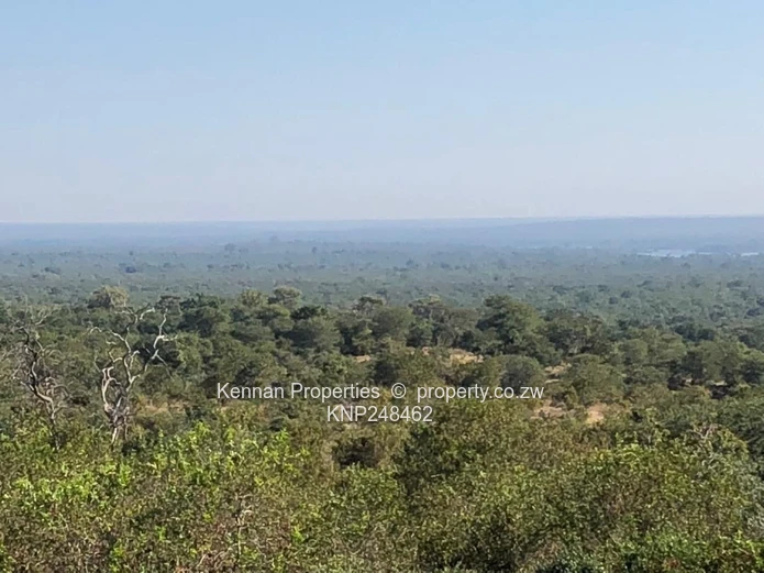 Unique opportunity - prime land bordering Victoria Falls Game Corridor (Sole Mandate)