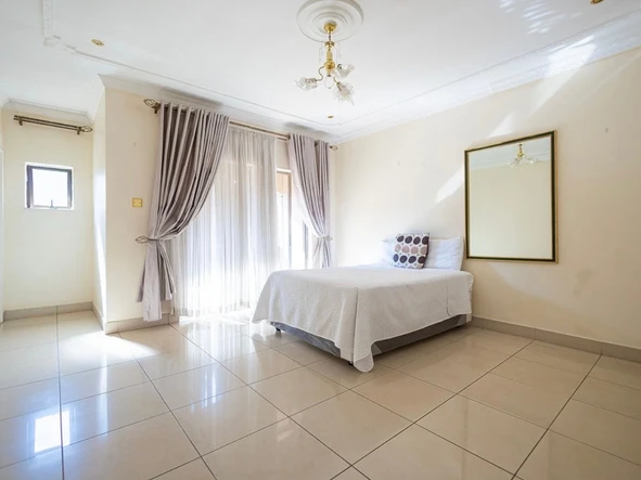 7 Bedroom House